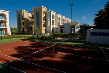 Tennis court
