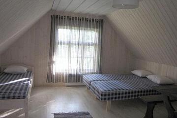 Photo 35