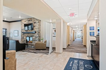 Hotel Interior 12 of 78