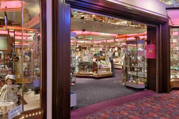 Gift shop
