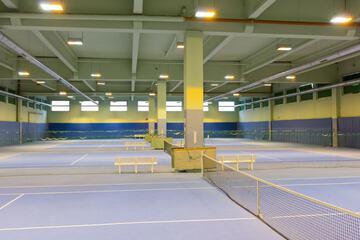 Tennis court