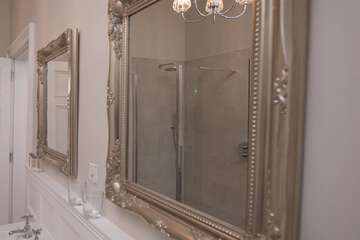 Bathroom amenities