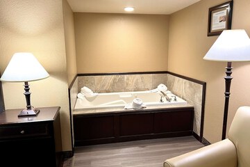 Jetted tub