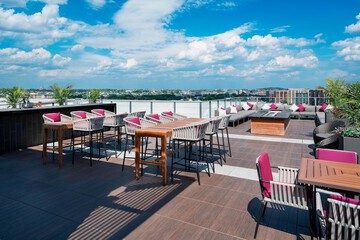 Courtyard by Marriott Washington Downtown / Convention Center