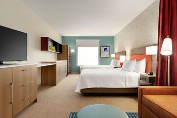 Room 33 of 46
