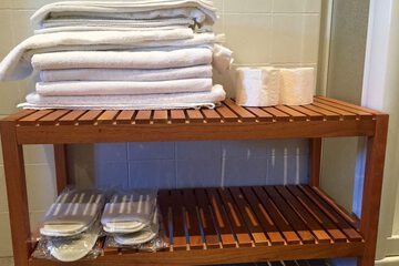 Bathroom amenities