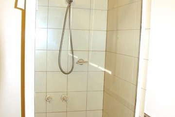 Hand-held showerhead