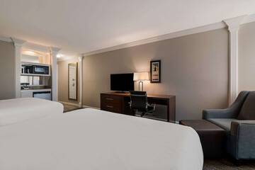 Room 36 of 65