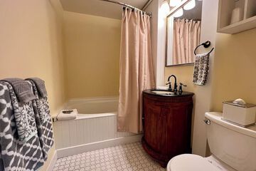 Room 7 of 15