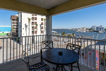 Terrace/Patio 330 of 345