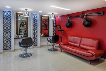 Hair salon
