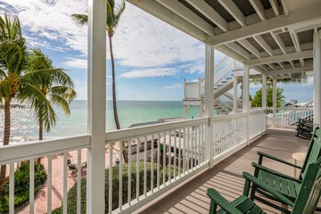 Beach/ocean view