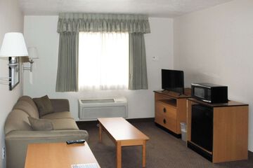 Room 10 of 14