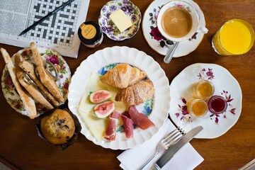 Breakfast meal