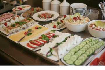 Breakfast meal