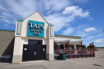 Sports bar
