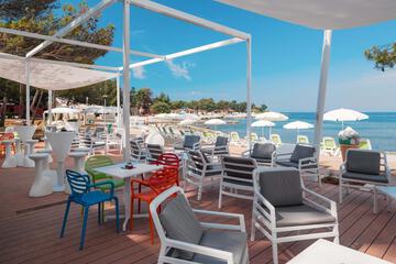 Beach bar