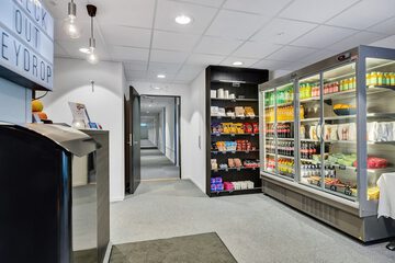 Snack bar