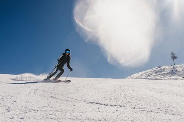 Snow and ski sports