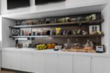 Breakfast/Coffee Service 341 of 462