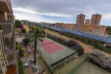 Tennis court