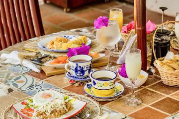 Breakfast meal