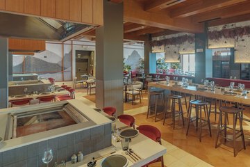 Food court