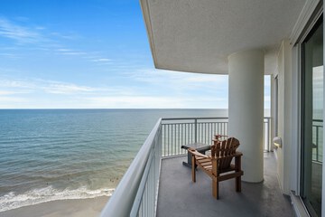 Terrace/Patio 57 of 57