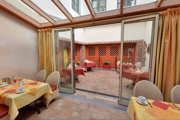 Sundeck