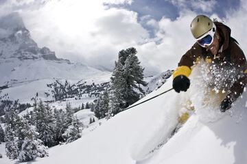 Snow and ski sports