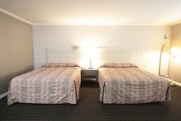 Room 14 of 34