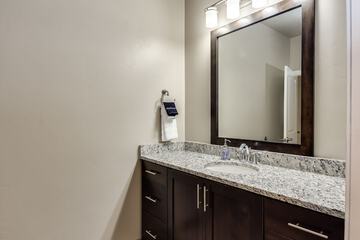 Bathroom sink