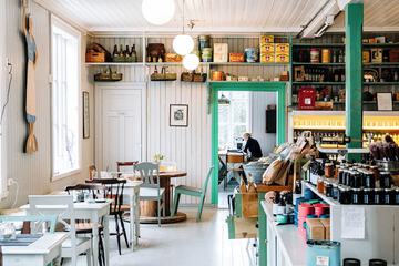 Cafe