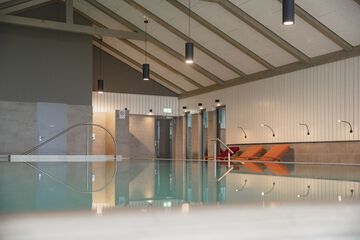 Infinity pool
