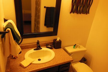 Bathroom sink