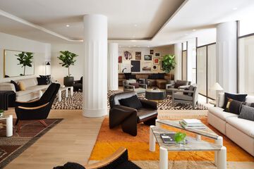 Hotel 7 of 102
