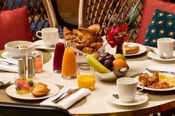 Breakfast area