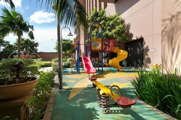Children's play area - outdoor