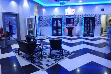 hotel_rooms