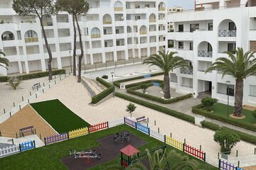 Children's play area - outdoor