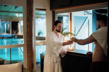 Spa reception