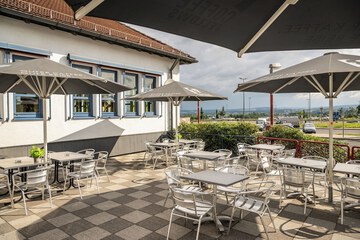 Sundeck