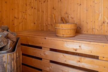 Steam room