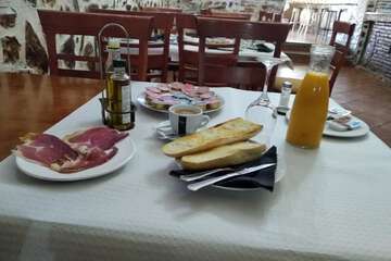 Breakfast meal
