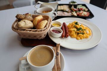 Breakfast meal