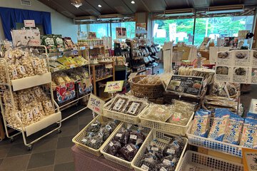 Gift shop