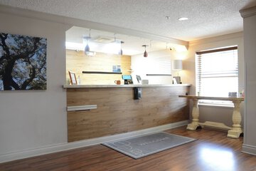 Check-in/check-out kiosk