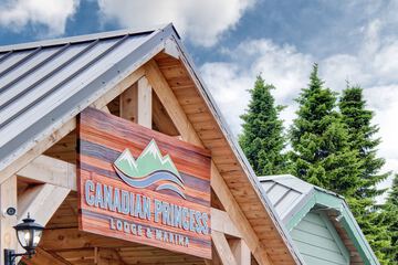 Check-in/check-out kiosk