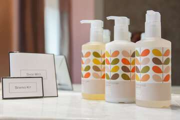 Bathroom amenities