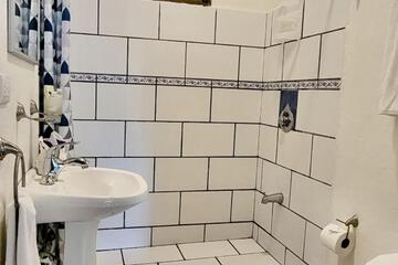 Photo 42